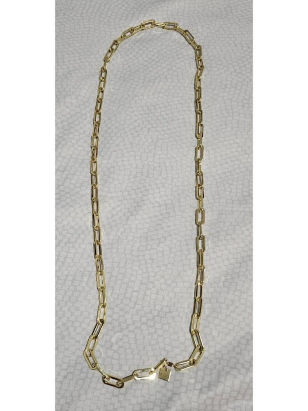 Necklace, Elua